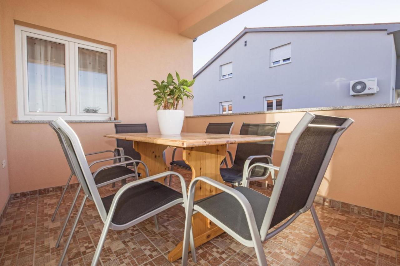 פאז'אנה Apartments 1282 מראה חיצוני תמונה