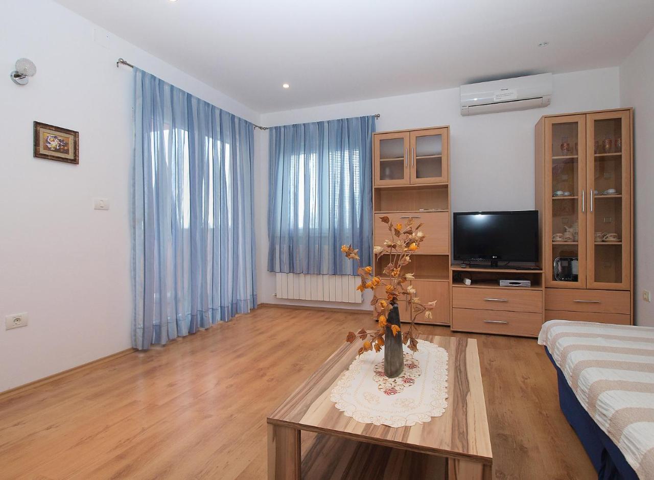 פאז'אנה Apartments 1282 מראה חיצוני תמונה